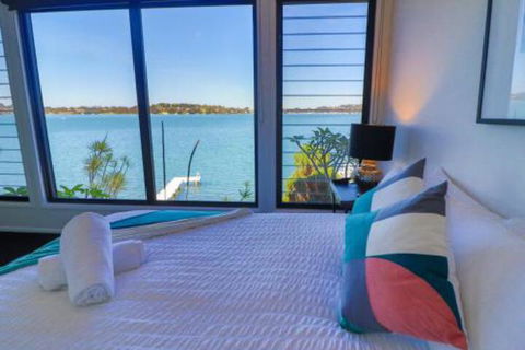 Elysium Lakehouse - Kalgoorlie Accommodation 0