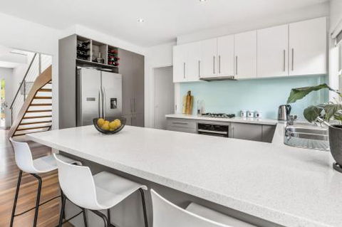 BANGALOW MORNINGTON - Kalgoorlie Accommodation 2