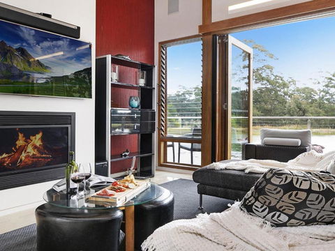 Casa Sul Lago Quite Simply A Very Special Place - Kalgoorlie Accommodation 6