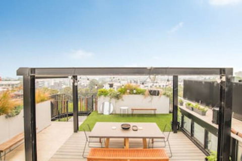 Inner City Penthouse With Private Rooftop - Kalgoorlie Accommodation 0