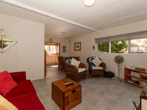 Malibu Drive 127 Bawley Point - Kalgoorlie Accommodation 6