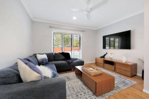 Hamptons At The Point - Kalgoorlie Accommodation 5