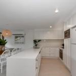 BEAUTIFULLY RENOVATED OCEANSIDE APARTMENT Lamer 9 - Kalgoorlie Accommodation 0