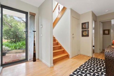 Tootgarook Treasure - Kalgoorlie Accommodation 2