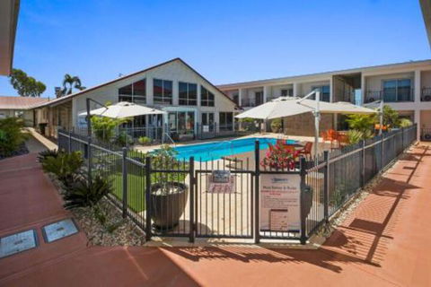 Velocity Motel & Bistro WA - Kalgoorlie Accommodation 0