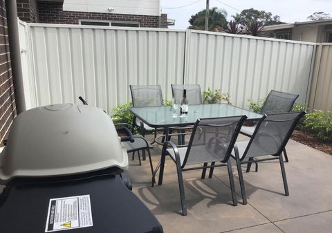 Discover Warilla Bright & Airy Townhouse Near The Beach & Lake - Kalgoorlie Accommodation 2