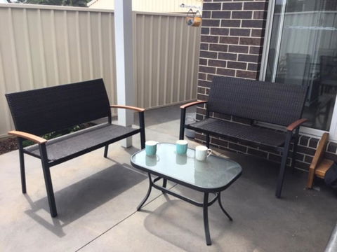 Discover Warilla Bright & Airy Townhouse Near The Beach & Lake - Kalgoorlie Accommodation 1