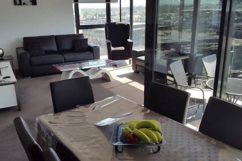 Apartment View Docklands Melbourne - Kalgoorlie Accommodation 6