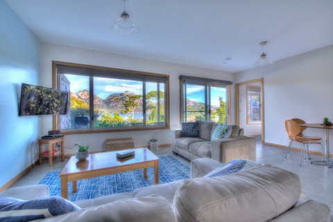 Freycinet Stone Studio 5 - Kalgoorlie Accommodation 2