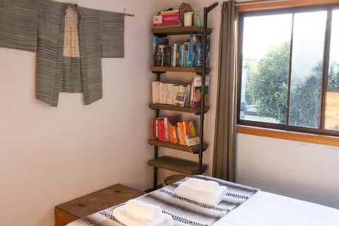 Charming Cottage With Leafy Courtyard - Kalgoorlie Accommodation 4