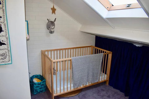 Charming Cottage With Leafy Courtyard - Kalgoorlie Accommodation 1