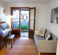 Charming Cottage With Leafy Courtyard - Kalgoorlie Accommodation