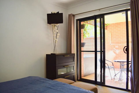 Quiet 1 Bedroom Flat In Concord - Kalgoorlie Accommodation 6