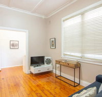 Cosy Apartment Walking Distance to Manly Beach - Kalgoorlie Accommodation
