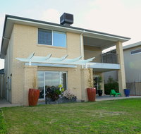 Waterfront Villa in Sanctuary Lakes - Kalgoorlie Accommodation