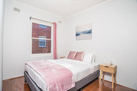 Vibrant And Colorful Apartment In Dollspoint - Kalgoorlie Accommodation 6