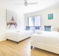 Perfectly Located Apt Rooftop Pool  Spa - Kalgoorlie Accommodation