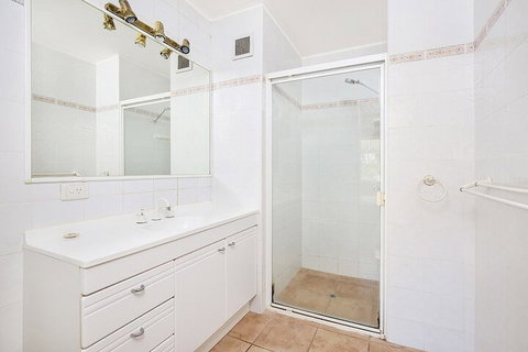 Amazing Waterfront Views Sunshine Coast H330 - Kalgoorlie Accommodation 3