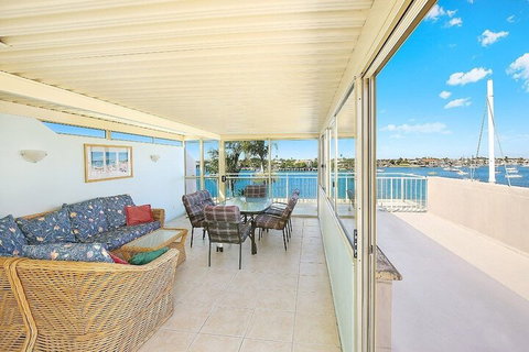 Amazing Waterfront Views Sunshine Coast H330 - Kalgoorlie Accommodation 7