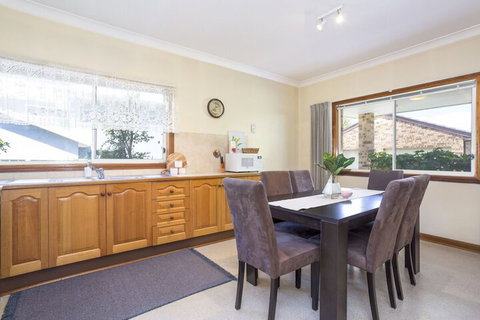 South Coast Getaway House Sleeping 8 Guests - Kalgoorlie Accommodation 5