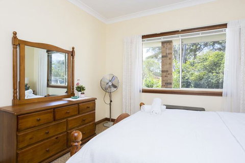 South Coast Getaway House Sleeping 8 Guests - Kalgoorlie Accommodation 7