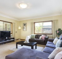 South Coast Getaway House Sleeping 8 Guests - Kalgoorlie Accommodation