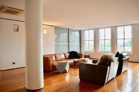 New York Loft Style Flat In Surry Hills - Kalgoorlie Accommodation 4