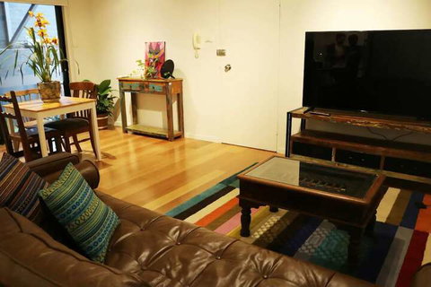 Erko Home In The Middle Of The Action With Parking - Kalgoorlie Accommodation 6