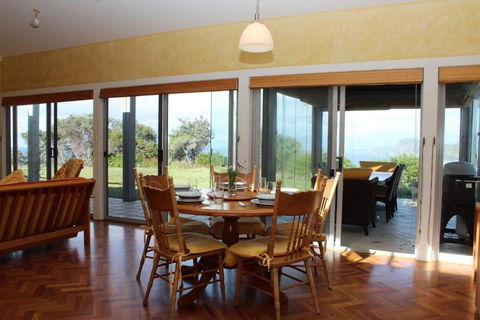 BELLISSIMO - Kalgoorlie Accommodation 4