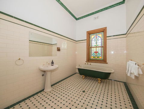 Barossa Valley View Guesthouse - Kalgoorlie Accommodation 1