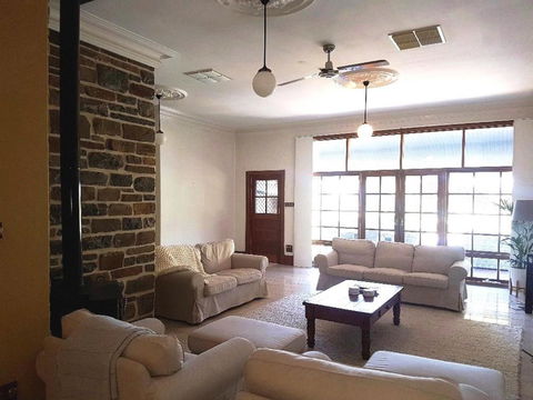 Barossa Valley View Guesthouse - Kalgoorlie Accommodation 4