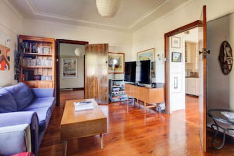 Deckhouse - Kalgoorlie Accommodation 0