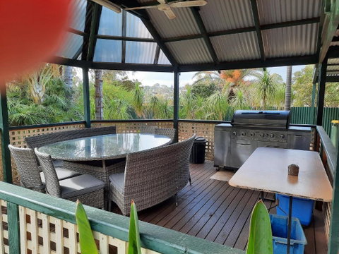 The Palms - Kalgoorlie Accommodation 4
