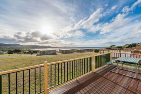 MARLO - Kalgoorlie Accommodation 0
