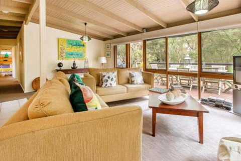 AMONGST THE TI TREES RYE - Kalgoorlie Accommodation 2