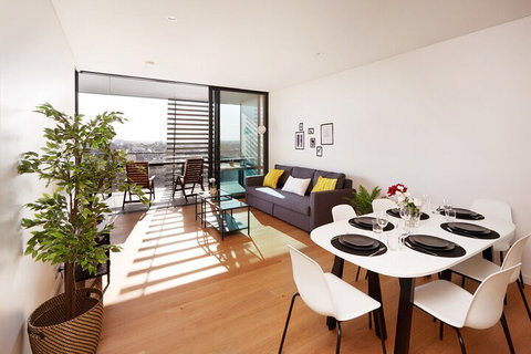 Apartment CBD - Central Park - Kalgoorlie Accommodation 4