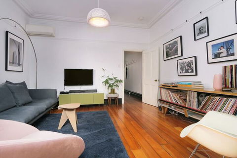 Designer 2-bed House With Garden - Northbridge, Perth - Kalgoorlie Accommodation 3