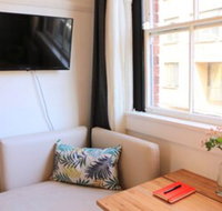 Flat With Rooftop View ON Opera House  Fireworks - Kalgoorlie Accommodation