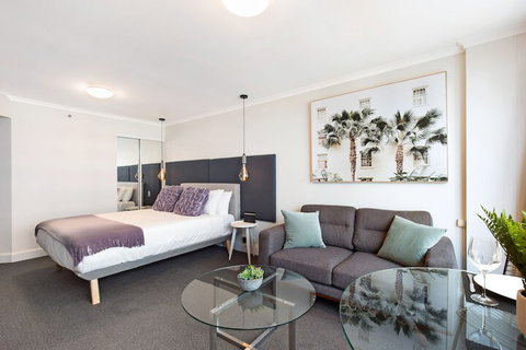 Sydney CBD Studio Apartment 1704 KNT - Kalgoorlie Accommodation 5