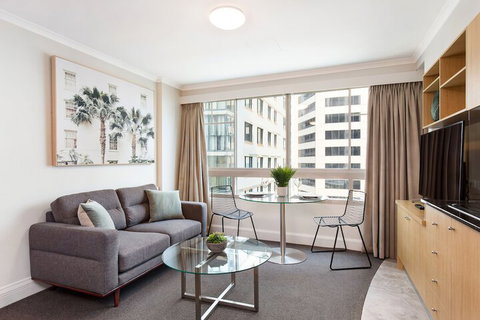 Sydney CBD Studio Apartment 1704 KNT - Kalgoorlie Accommodation 4
