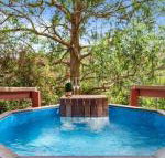 Ravensbourne Escape Tree Tops - Kalgoorlie Accommodation