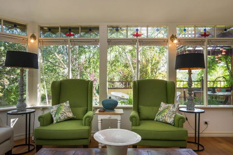 Rent Your Own Historic Hotel For Holidays & Events - Kalgoorlie Accommodation 3