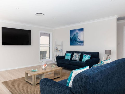 Bay View 6 (By Jervis Bay Rentals) - Kalgoorlie Accommodation 2