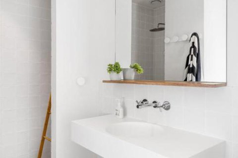 Audrey - Kalgoorlie Accommodation 3