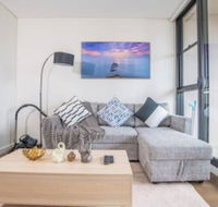 Bright  Modern 2bed 2bath APT With Parking - Kalgoorlie Accommodation