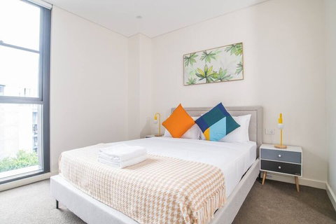 Bright & Modern! 2bed 2bath APT With Parking - Kalgoorlie Accommodation 7