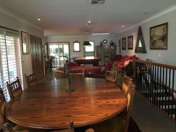 DARLING On GARLING - Kalgoorlie Accommodation 2