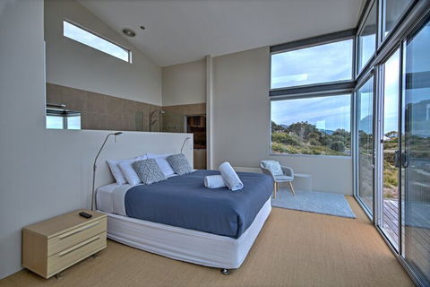 Halcyon - Kalgoorlie Accommodation 7