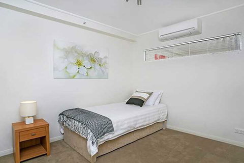 The Apartment Service AX301 - Kalgoorlie Accommodation 6