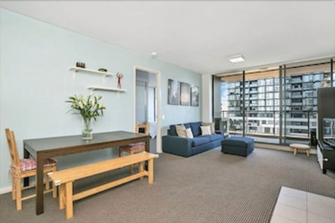 The Apartment Service ASCOT - Kalgoorlie Accommodation 4